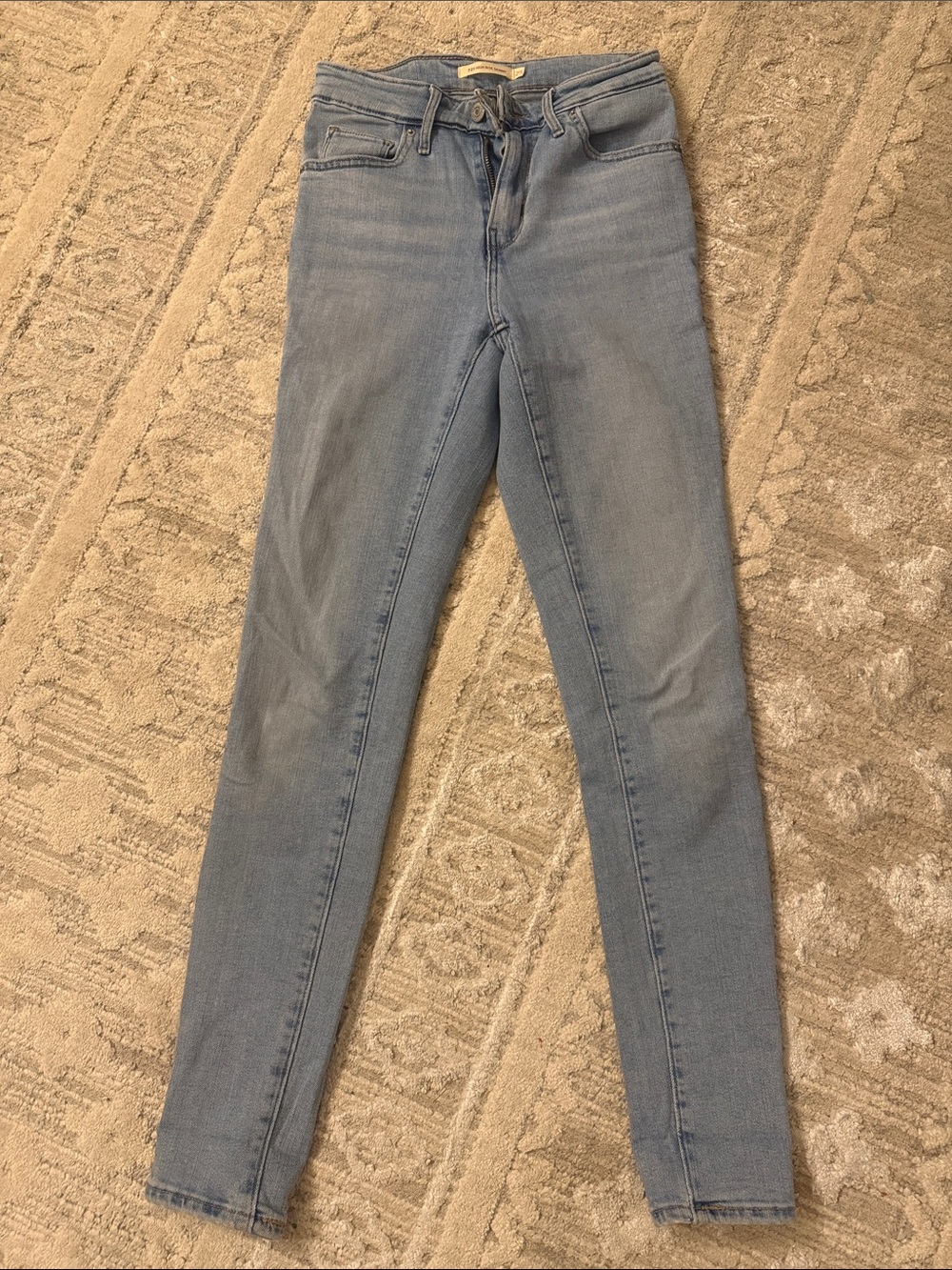 Levi Strauss 721 High Rise Skinny Jean
